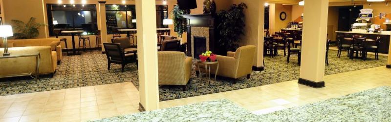 Holiday Inn Express - Delafield By Ihg Экстерьер фото
